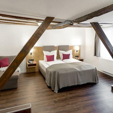 Hotel & Restaurant Lamm มอสบาค ภายนอก รูปภาพ