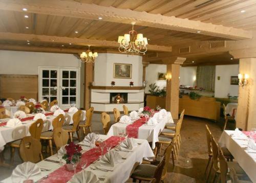 Hotel & Restaurant Lamm มอสบาค ภายนอก รูปภาพ